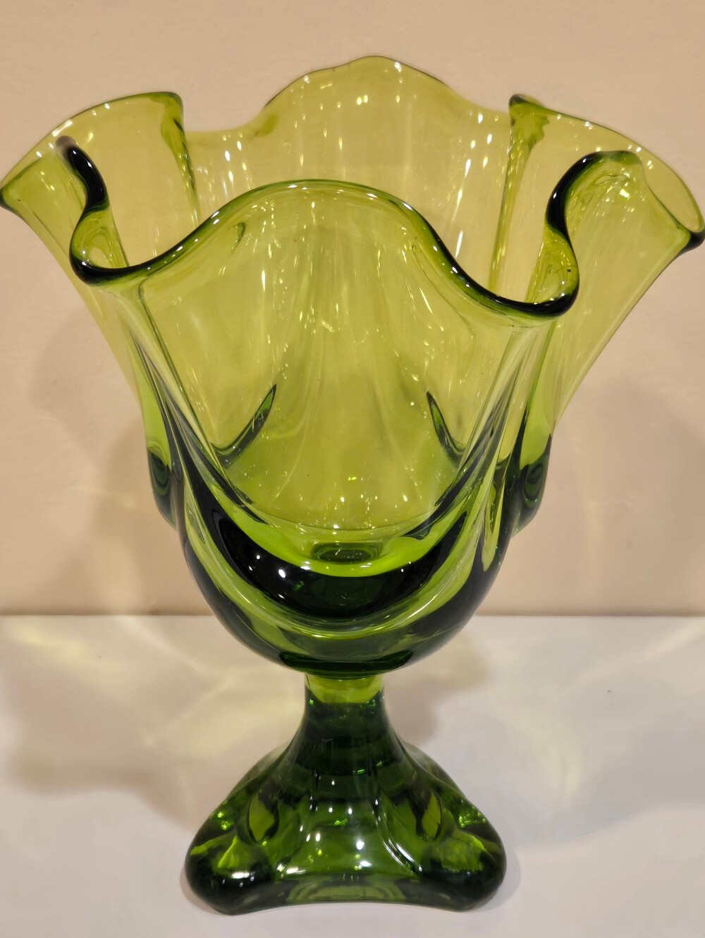 Vintage Viking MCM Handblown Green Art Glass Pedestal Vase